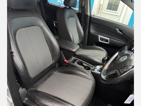 Vauxhall Antara 2.2 CDTi Exclusiv SUV 5dr Diesel Manual 2WD Euro 5 (s/s) (163 ps) 9