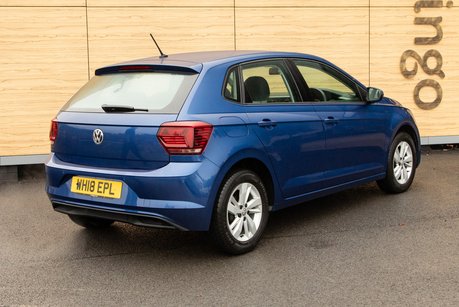 Volkswagen Polo SE TSI DSG