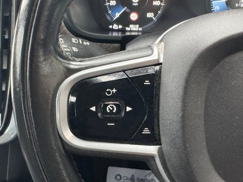 Volvo V90 2.0 D4 Auto AWD Euro 6 (s/s) 5dr 32