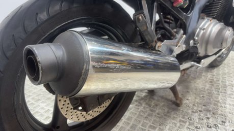 Suzuki GS500 2007 20K RUNNING PROJECT BIKE 500CC TWIN A2 FAIRED MODEL 18