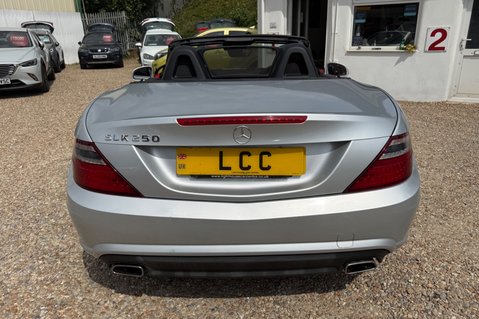 Mercedes-Benz SLK SLK250 BLUEEFFICIENCY AMG SPORT ED125..11 SERVICES..LAST OWNER 9 YEARS.. 16