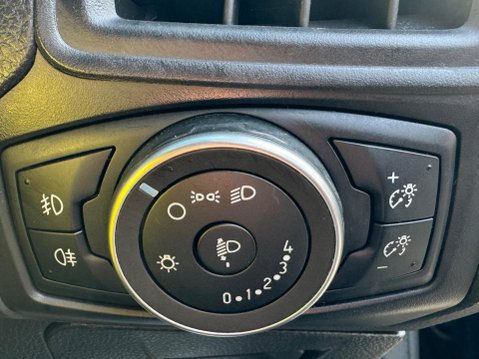 Ford Focus 1.5 TDCi Zetec Edition Euro 6 (s/s) 5dr 33