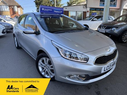 Kia Ceed 1.6 CRDi 2 Auto Euro 5 5dr