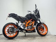 KTM 390 DUKE 2014 FULL HISTORY ONLY 5K VERY CLEAN A2 READY NAKED BIKE 390CC 2