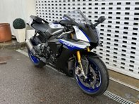 Yamaha Yzf 1.0 YZF R1M 4