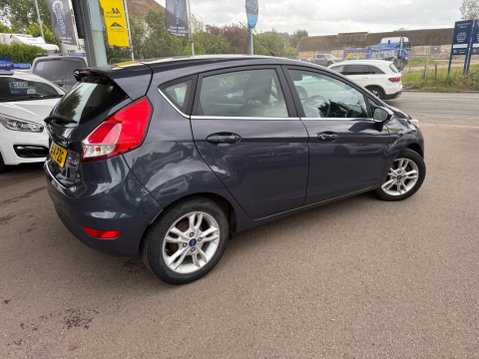 Ford Fiesta 1.25 Zetec Euro 5 5dr 8