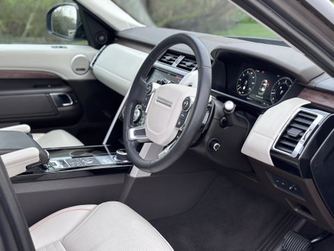 Land Rover Discovery TD6 HSE LUXURY 7