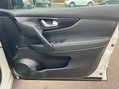 Nissan Qashqai 1.6 dCi Tekna XTRON 2WD Euro 5 (s/s) 5dr 32