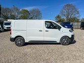 Peugeot Expert MWB L2H1 Low Roof Premium Air Con Sensors EURO 6 NO VAT 5