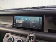 Land Rover Defender 2.0 Defender SE Auto 4WD 5dr 47