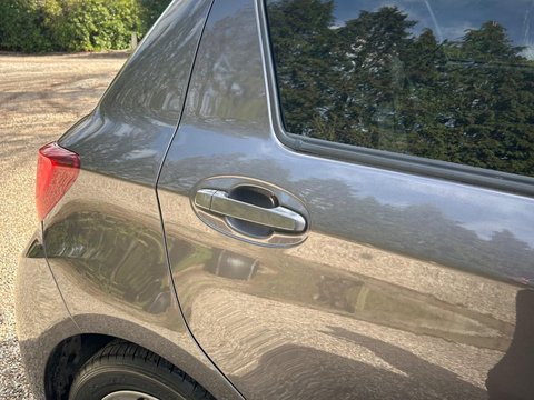 Toyota Yaris 1.33 Dual VVT-i Icon Euro 6 5dr 43