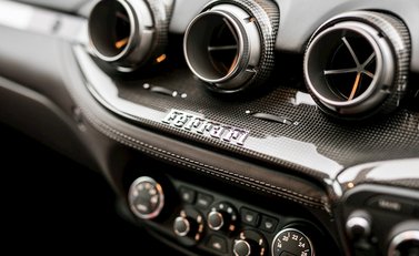 Ferrari F12 Berlinetta 21