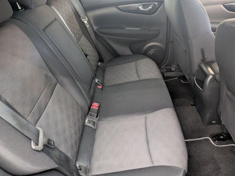 Nissan Qashqai 1.5 dCi n-tec+ 2WD Euro 6 (s/s) 5dr 21