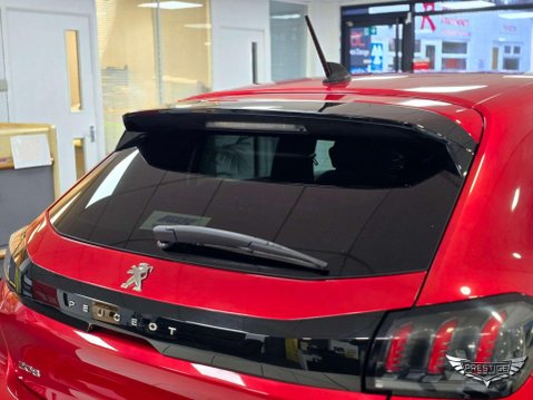 Peugeot 208 1.2 PureTech Allure Premium Hatchback 5dr Petrol Manual Euro 6 (s/s) (100 p 16