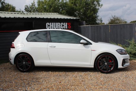 Volkswagen Golf 2.0 Golf GTi Performance TSi 3dr 7