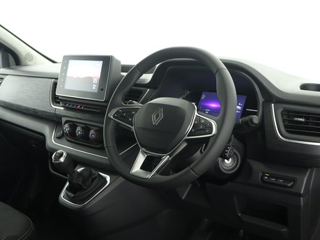 Renault Trafic LL30 Blue dCi 150 Extra MY26 Crew Van 13