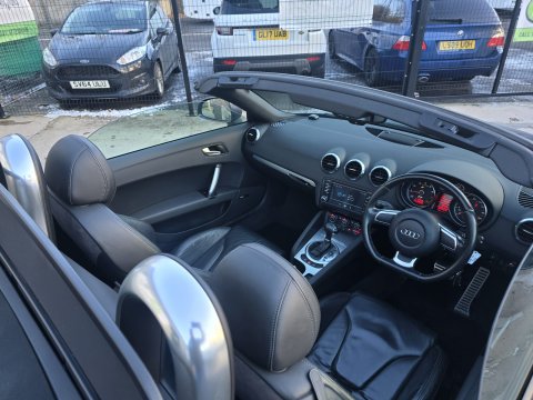 Audi TT TFSI CONVERTIBLE AUTO 10