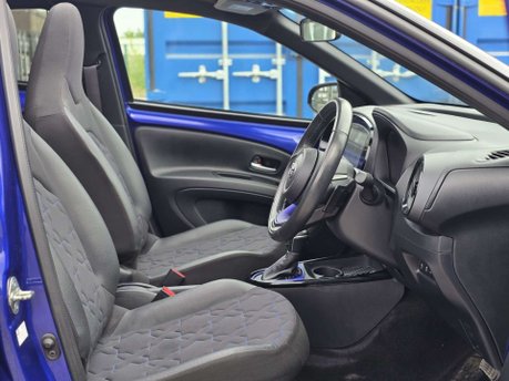 Toyota Aygo X 1.0 VVT-i Exclusive Hatchback 5dr Petrol x-shift Euro 6 (s/s) (72 ps) 18
