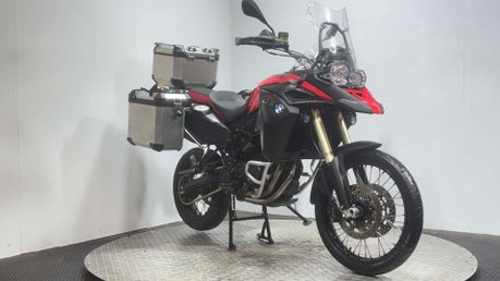 BMW F800 2014 ONLY 23K FULL ALLOY LUGGAGE NEW MOT SERVICED 800CC 2