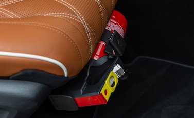 Mercedes-Benz GLS 450 16