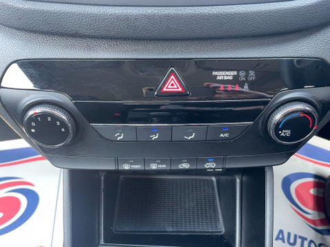 Hyundai TUCSON 1.7 CRDi Blue Drive S Euro 6 (s/s) 5dr 24