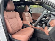 Mitsubishi Outlander 2.4 22.7kWh Diamond CVT 4WD Euro 6 (s/s) 5dr 14