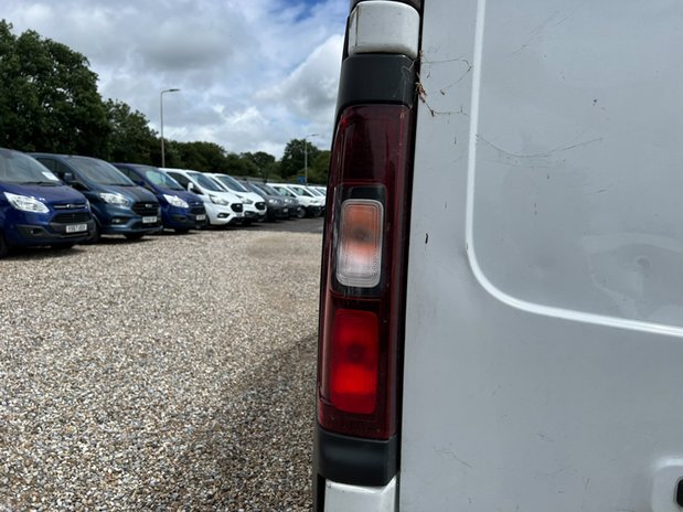 Vauxhall Vivaro SWB L1H1 Low Roof 2700 NO VAT 24