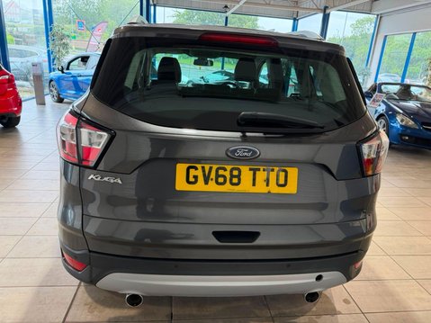 Ford Kuga 2.0 TDCi Titanium Euro 6 (s/s) 5dr 4