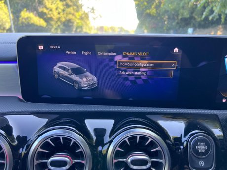 Mercedes-Benz A Class 2.0 A35 AMG (Premium Plus) SpdS DCT 4MATIC Euro 6 (s/s) 5dr 82