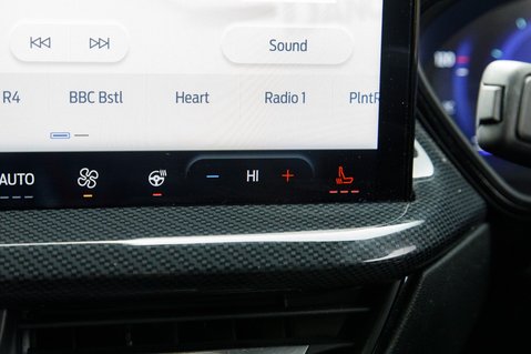 Ford Focus ST-LINE VIGNALE MHEV 36