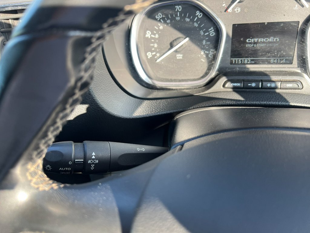 2021 Citroen DispatchXLWB L3H1 Driver 1400 Air Con Alloys Nav Sensors EURO 6 NO VAT — thumbnail 35 of 51