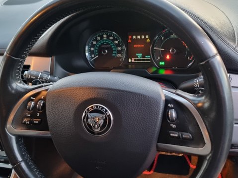 Jaguar XF D R-SPORT SPORTBRAKE 25