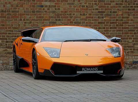 Lamborghini Murcielago LP 670-4 SV 1