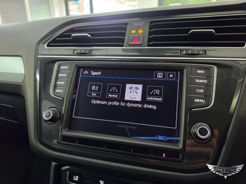 Volkswagen Tiguan 2.0 TDI BlueMotion Tech SE Navigation 4Motion Euro 6 (s/s) 5dr 75
