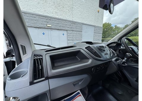 Ford Transit 2.0 350 EcoBlue Dropside Double Cab 4dr Diesel Manual FWD L3 H1 Euro 6 (130 43