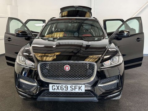 Jaguar F-Pace 2.0 F-Pace R-Sport D Auto 5dr 9