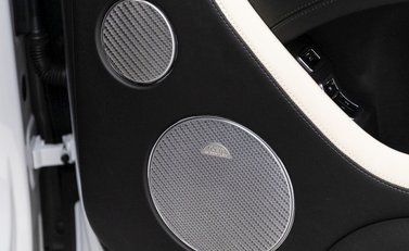 Bentley Bentayga W12 Mulliner 28