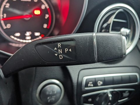 Mercedes-Benz GLC GLC 250 4MATIC AMG LINE PREMIUM 29