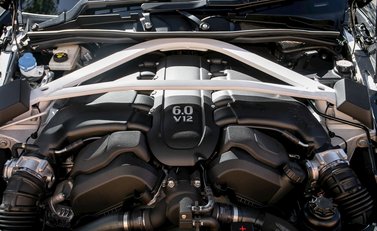 Aston Martin Zagato Vanquish Volante 33