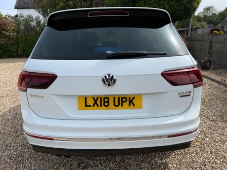 Volkswagen Tiguan 2.0 TDI R-Line DSG 4Motion Euro 6 (s/s) 5dr 11