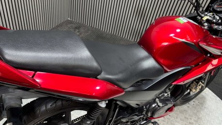 Honda CBF125 CBF125 2013 ONLY 16K 1 FORMER OWNER MOT WARRANTY 125CC 9