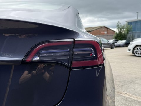 Tesla Model 3 Saloon 4dr Electric Auto RWD (241 bhp) 19