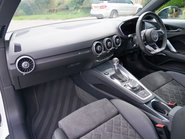 Audi TT TFSI BLACK EDITION 8