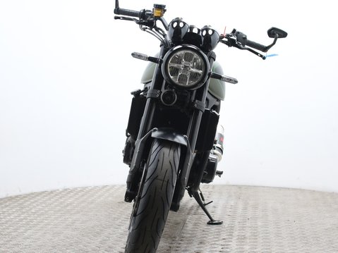 Kawasaki Z900RS Z900RS ZR 900 CKFA 6