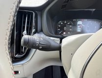 Volvo XC60 2.0 T4 Edition SUV 5dr Petrol Auto Euro 6 (s/s) (190 ps) 24