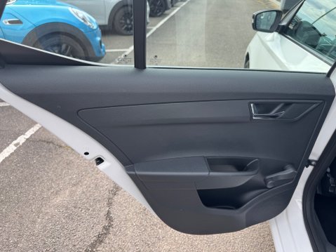 Skoda Fabia COLOUR EDITION MPI 8