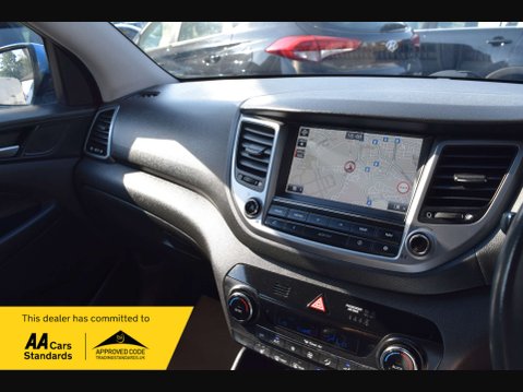 Hyundai TUCSON 1.7 Tucson SE Nav Blue Drive 2WD CRDi 5dr 53