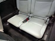 Land Rover Discovery 2.0 Discovery Luxury HSE SD4 Auto 4WD 5dr 74