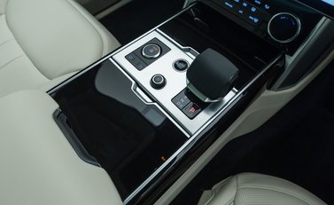 Land Rover Range Rover D350 AUTOBIOGRAPHY 28