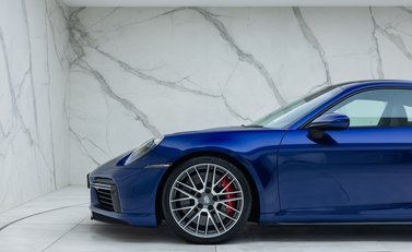Porsche 911 Turbo (992) 26